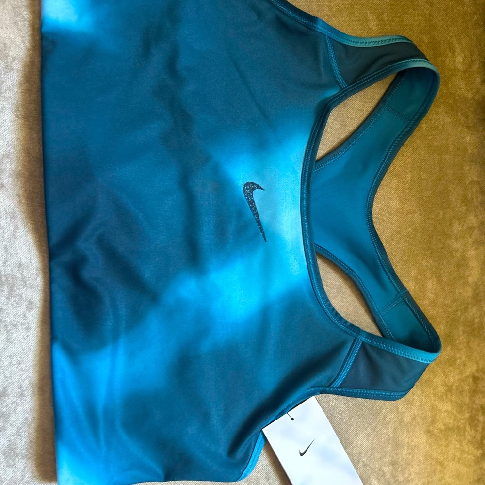 NWT Nike 1x Swoosh bra